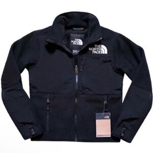 🆕- The North Face Youth Unisex
Denali Black Fleece Jacket